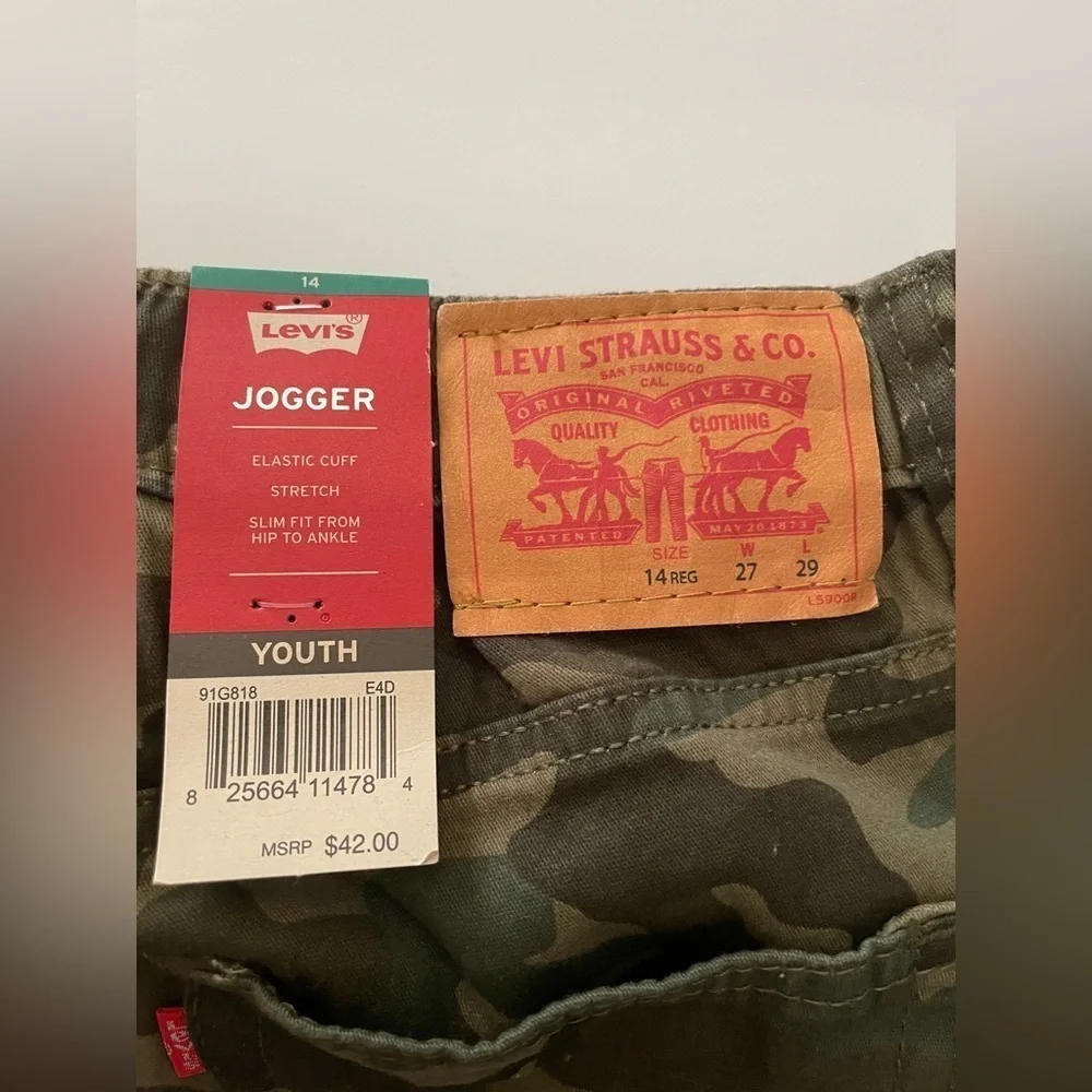 Levis joggers boys